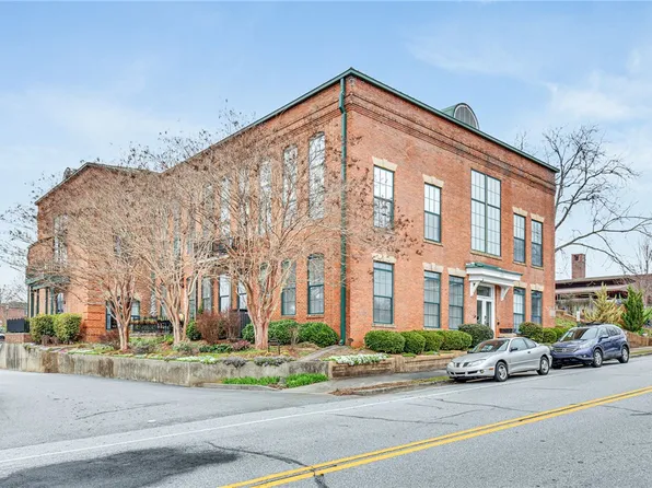 102 Russell St APT 207, Easley, SC 29640