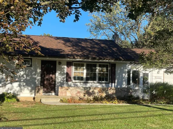 1686 Old Forge Rd, Annville, PA 17003