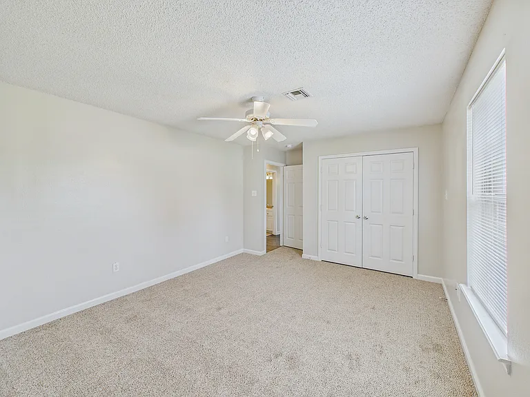 1824 Pinewood Cove-18_08042026