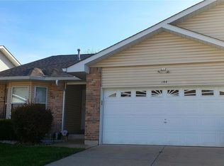 144 Southern Oaks Dr, Saint Charles, MO 63303