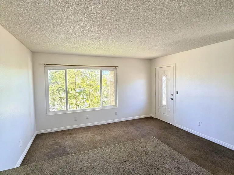 8026 Juniper Ave #A — Photo 5