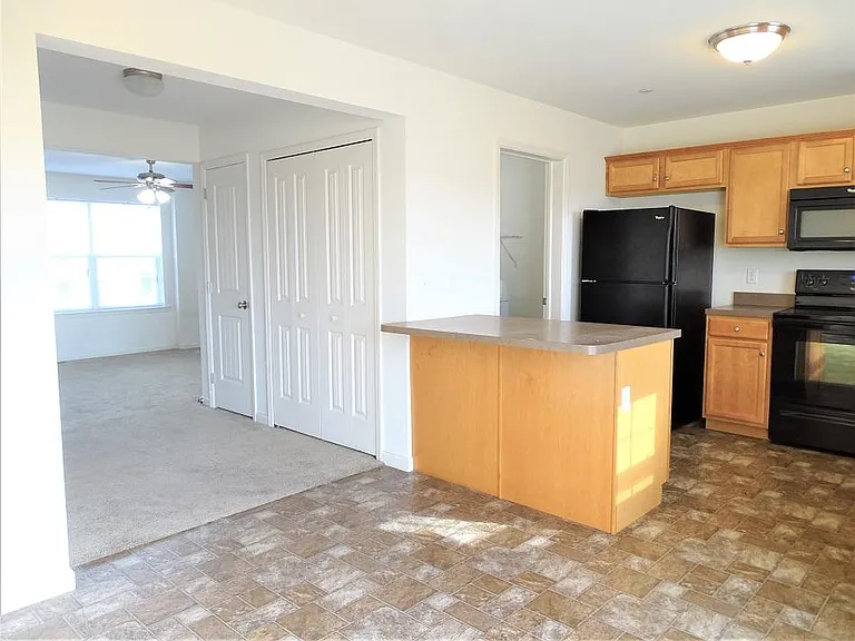 126 Wheatstone Ln — Photo 8