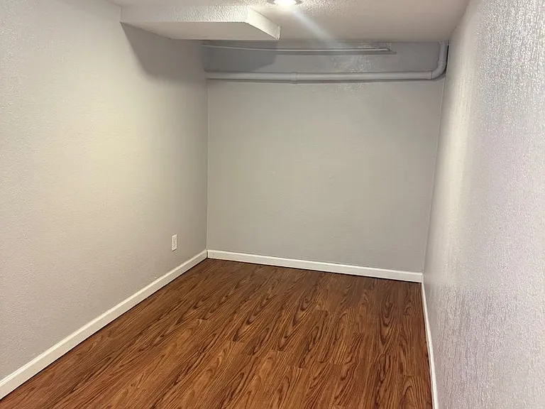 3046 N Milwaukee St — Photo 18