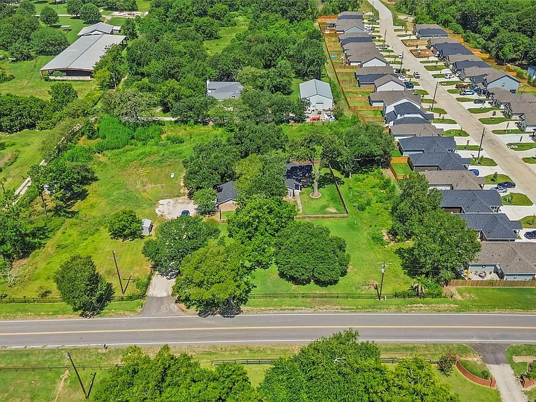 12195 Anderson Rd — Photo 28