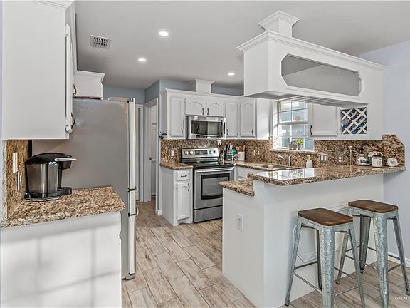 5th image of 3505 N 40th St