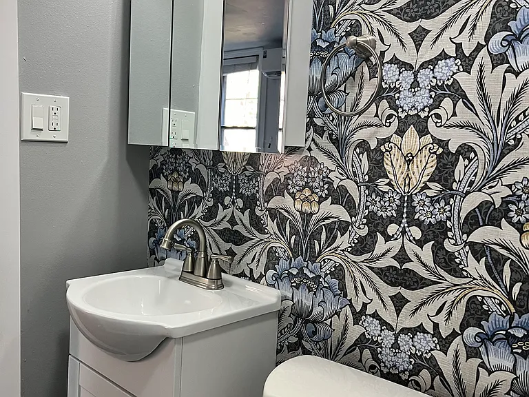 744 S 15th St #3R — Photo 10