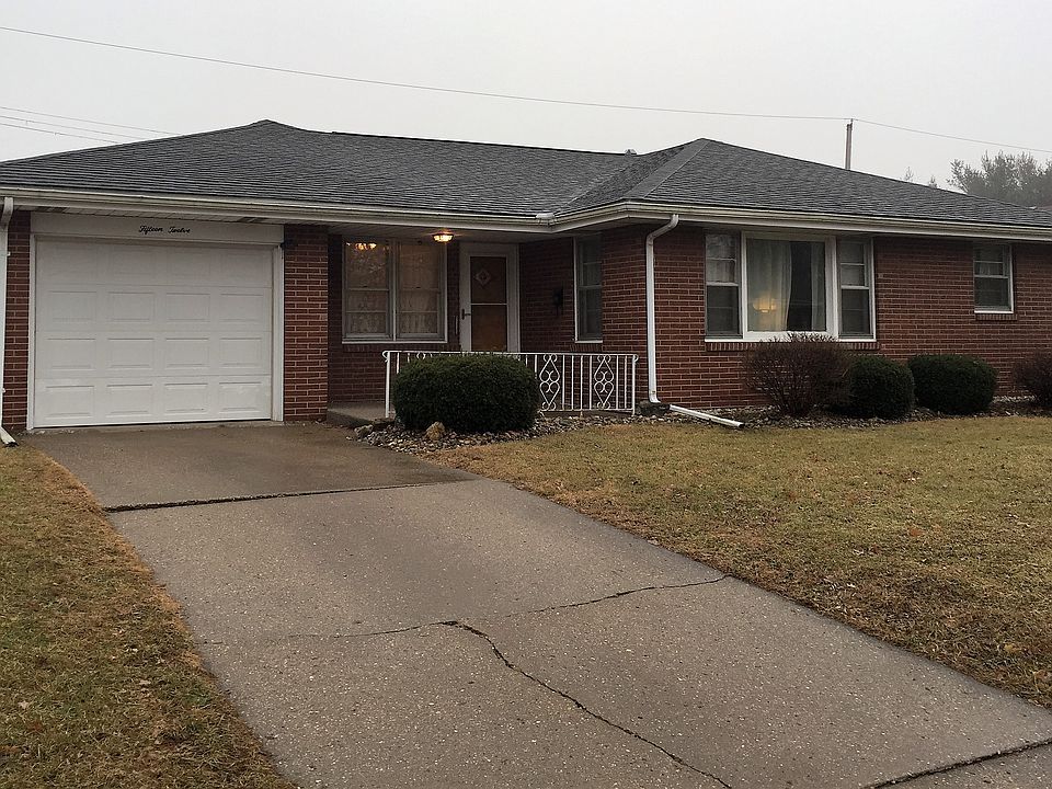 Brick home, 4 bedroom