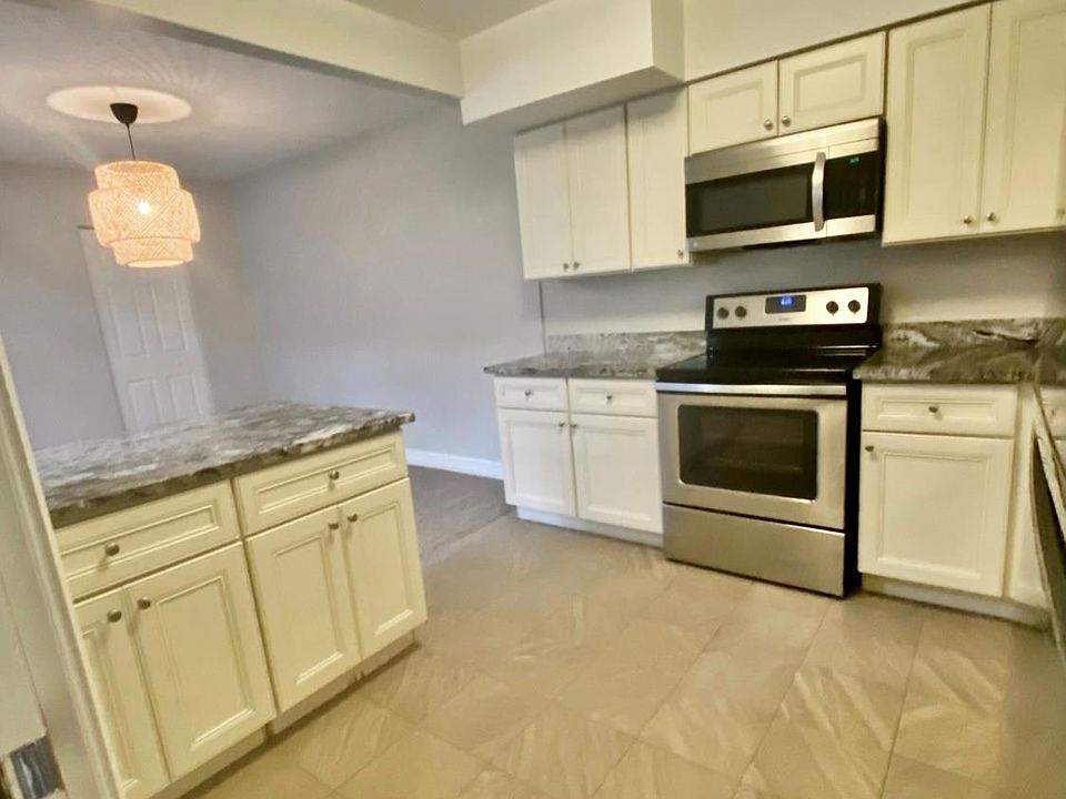 1111 N Old Woodward Ave Unit 5, photo 9