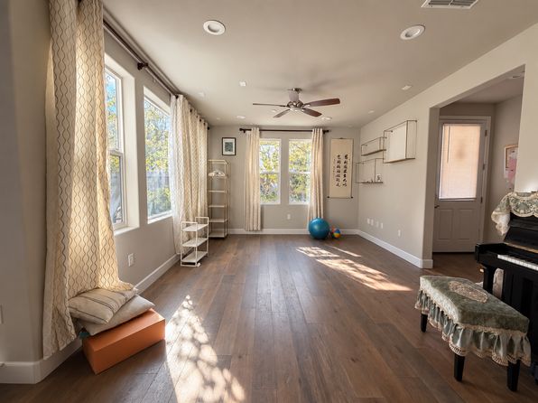 1714 Spring St, Davis, CA 95616 – 4-bedroom rental in Davis