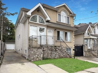 56 South St, Staten Island, NY 10310