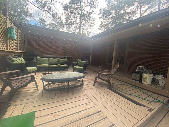 3rd image of 219 S Edgewood Dr