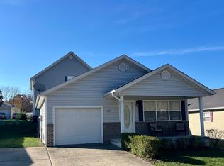 139 Bayside Dr, Huntington, WV 25705