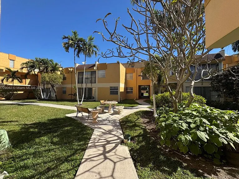 9300 W Flagler St #229 — Photo 34