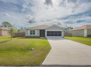346 Galley St SE, Palm Bay, FL 32909