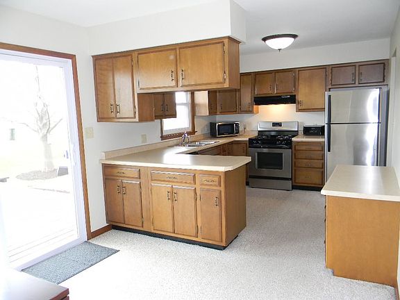 2nd image of 516 McDamyn Cir