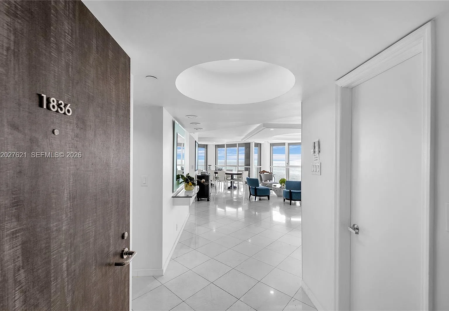 Oceania Iii Condo — Photo 2