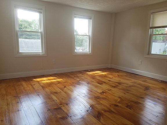 Bedroom 1st floor