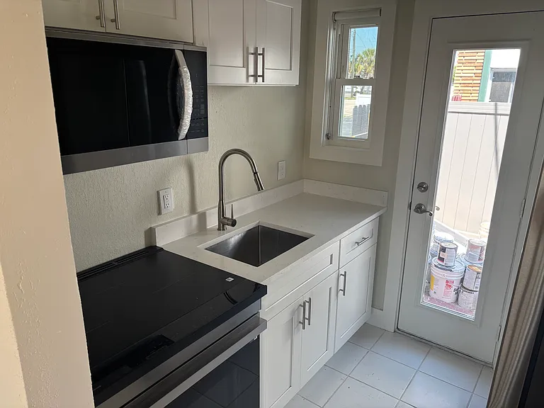 7261 Bay St #2 — Photo 8