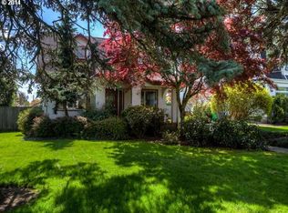 4214 SE Oak St, Portland, OR