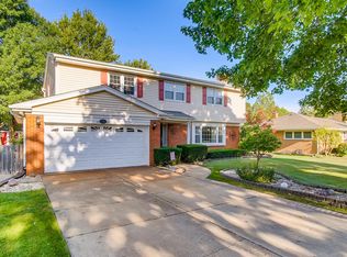 936 S Evergreen Ave, Arlington Heights, IL