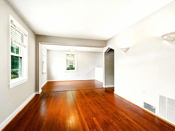 3rd image of 703 Gail Ave