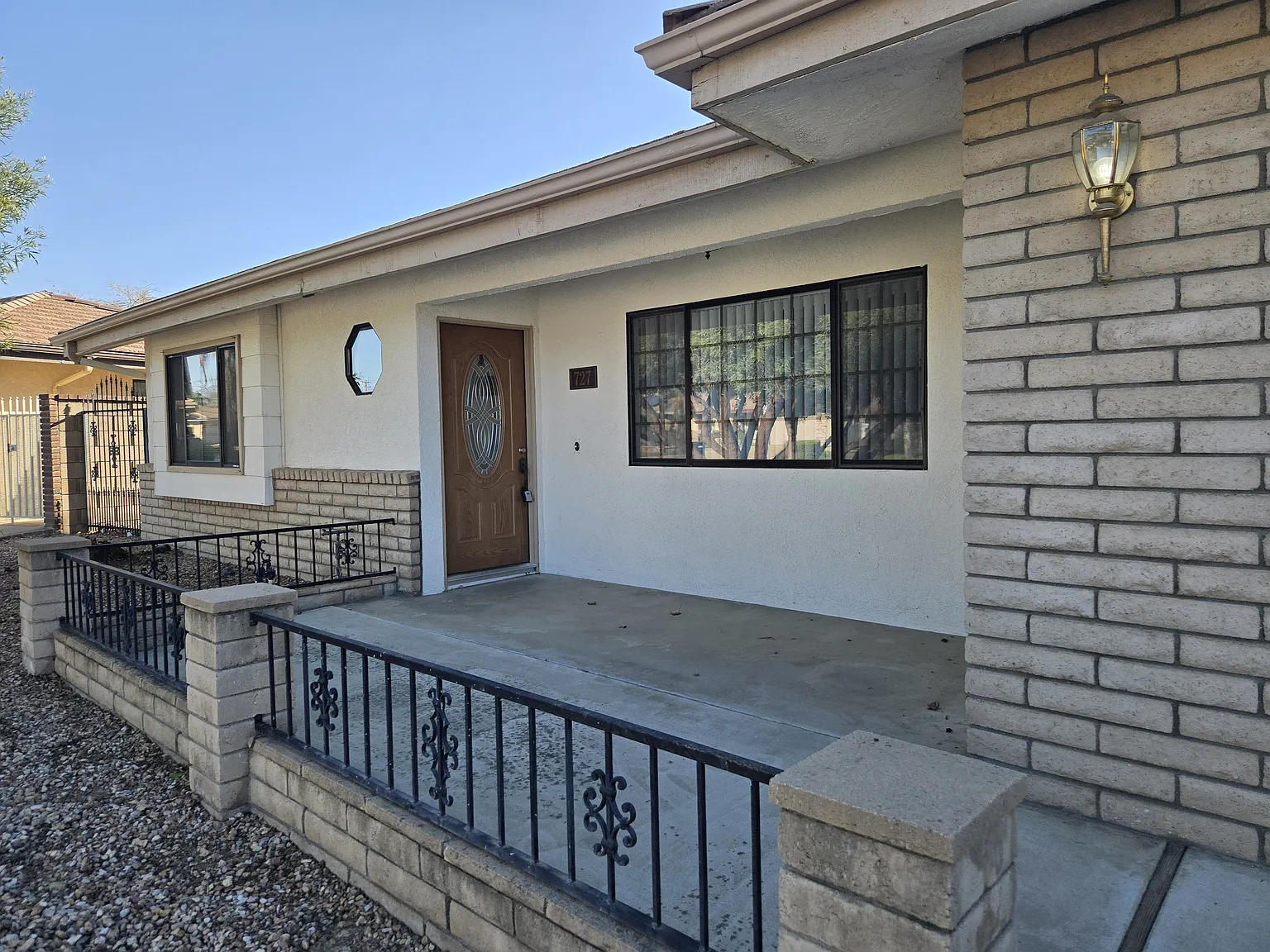 4 bed, 2328 sqft, $2,600 — Photo 3