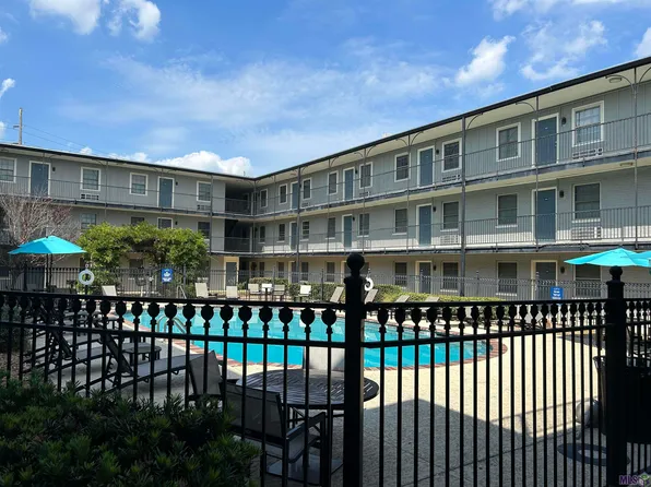 3000 July St APT 2122, Baton Rouge, LA 70808