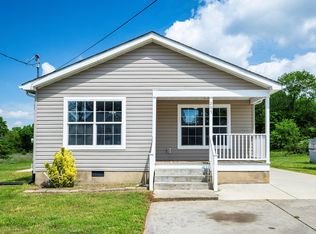 205 Oceanfront Cir S, Antioch, TN 37013