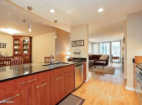 3rd image of 180 E Illinois St #1408