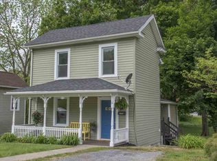 550 Calvert St, Staunton, VA 24401
