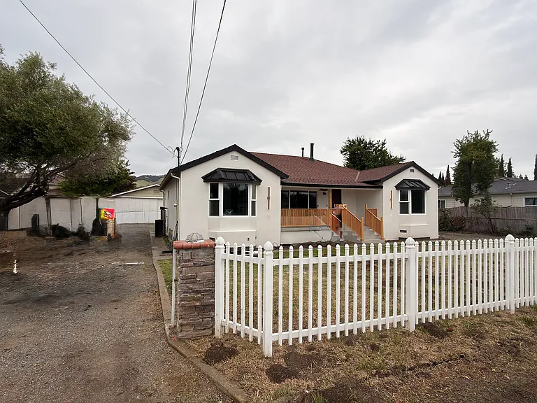 38538 Tyson Ln — Photo 3