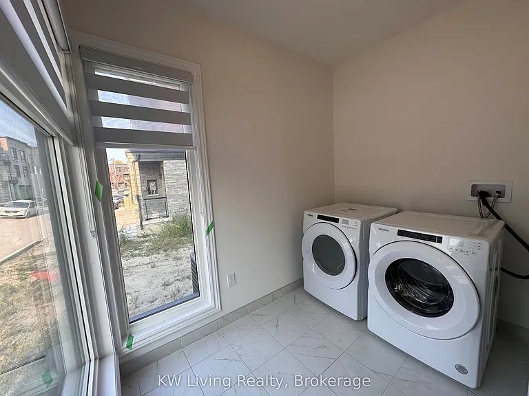 118 Wascana Rd — Photo 9