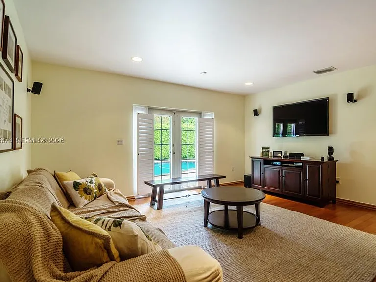 1237 Aduana Ave — Photo 16
