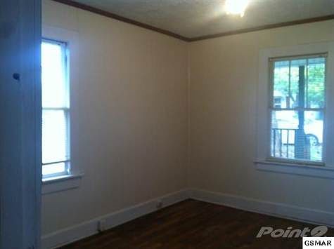 5th image of 440 W Charles St