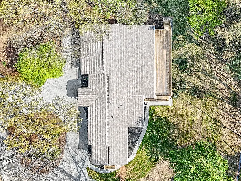 140 Mary Freeman Rd — Photo 83