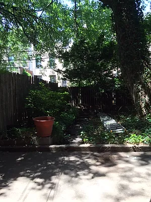 Rented by A P Realty Group NY LTD | media 17