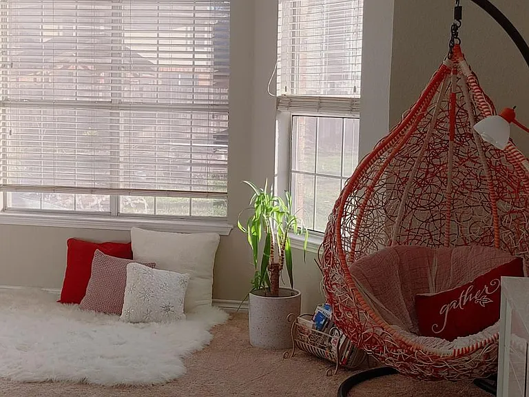 2102 Mikasa Ct — Photo 23