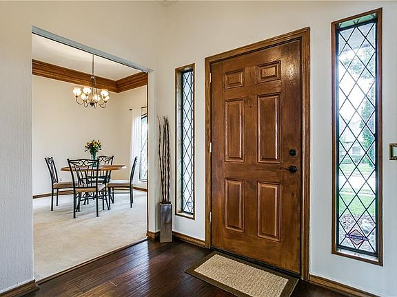 4th image of 2305 Chadbourne Dr