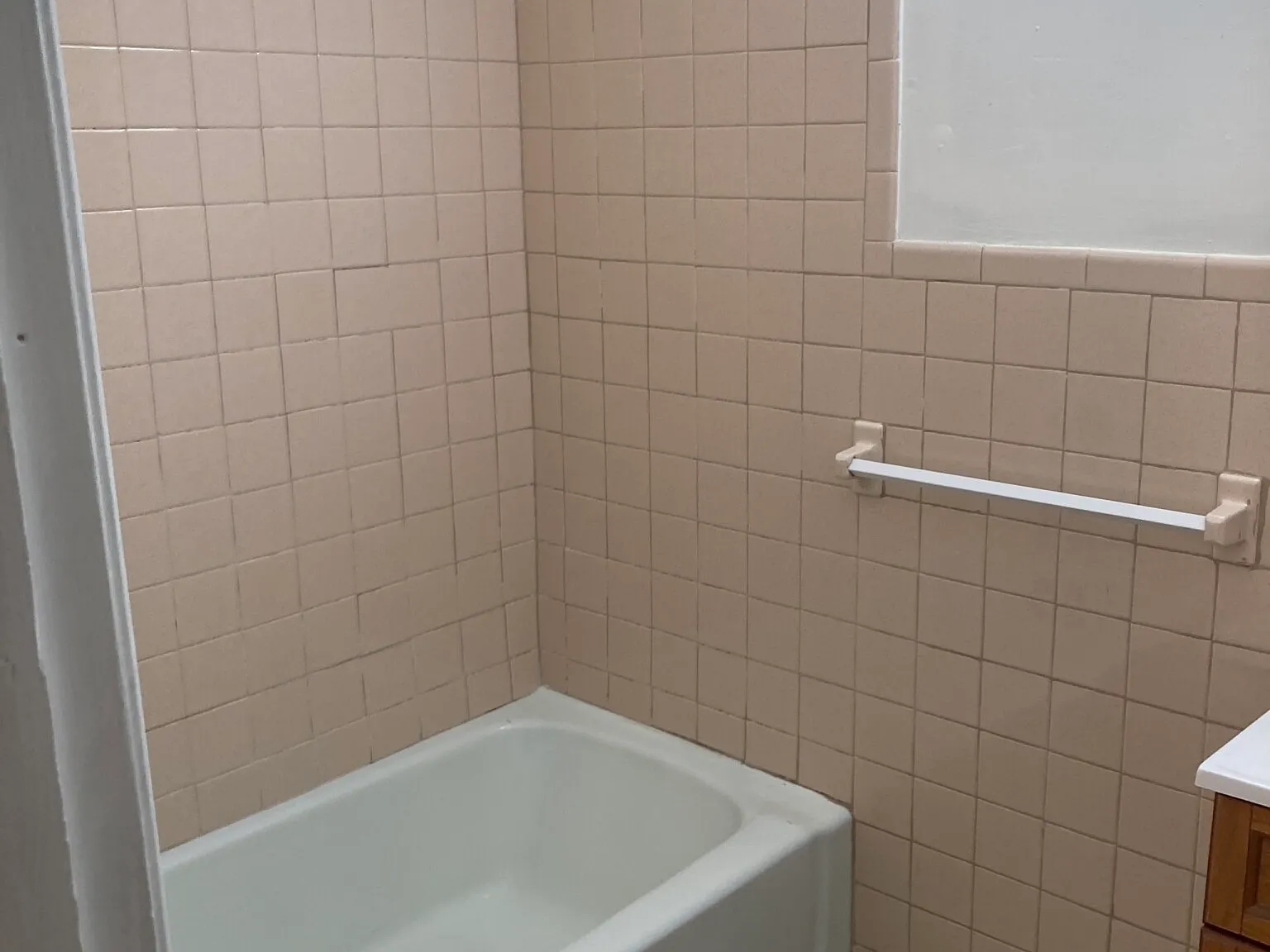 135 Merriam Ave Residence — Photo 3
