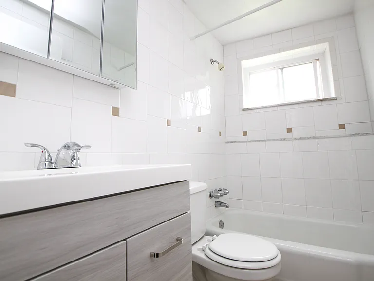 1-Bedroom (Unit 106)