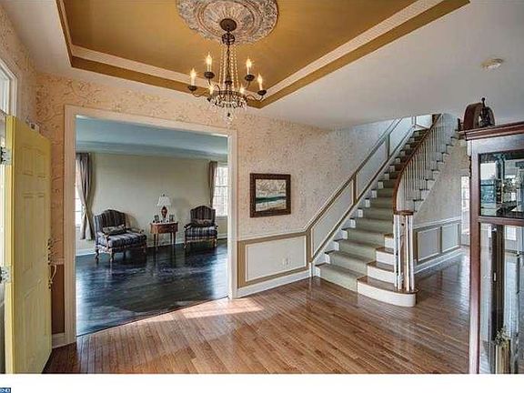 2nd image of 9 Millstone Dr