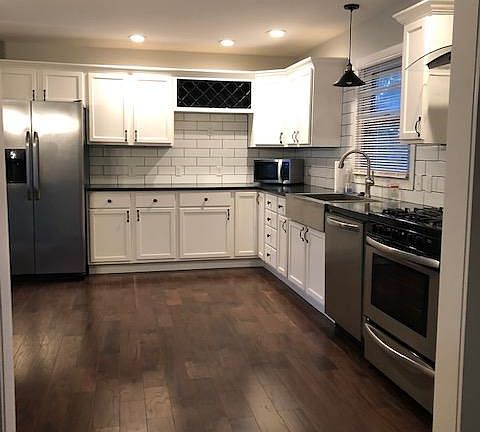 2nd image of 2107 Belmore Ct