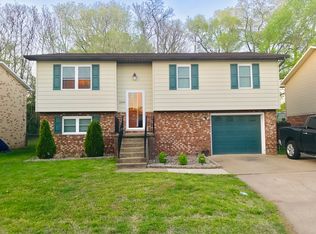 1009 37th St, Vienna, WV 26105