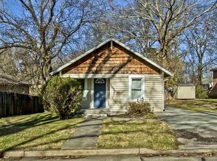 702 Sherwood Ave, Athens, TN 37303