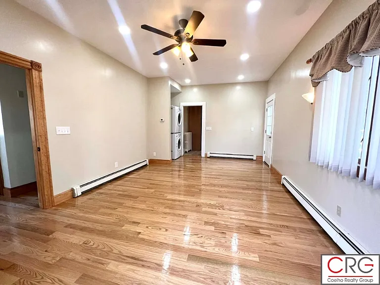 11 Jenison St #1 — Photo 8