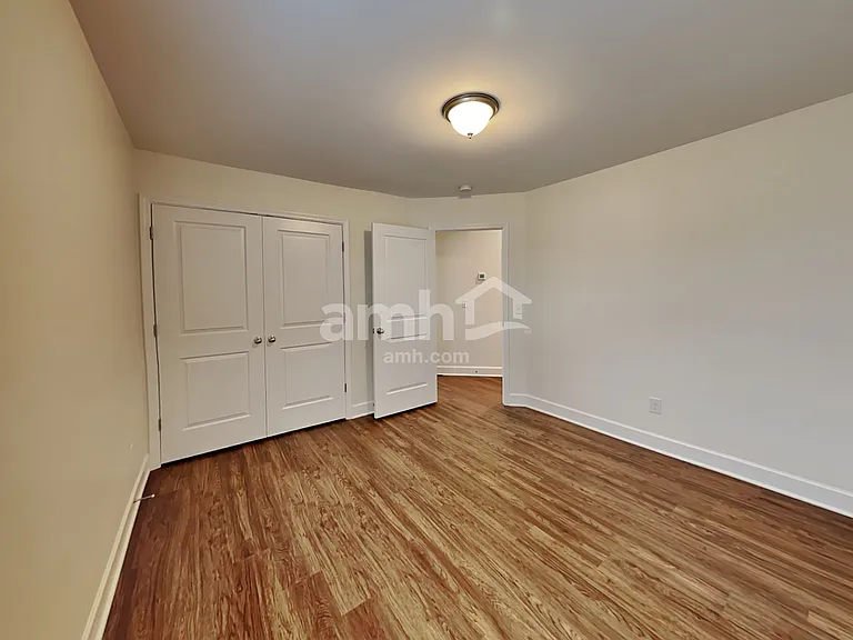 5068 Trailwater Dr — Photo 16