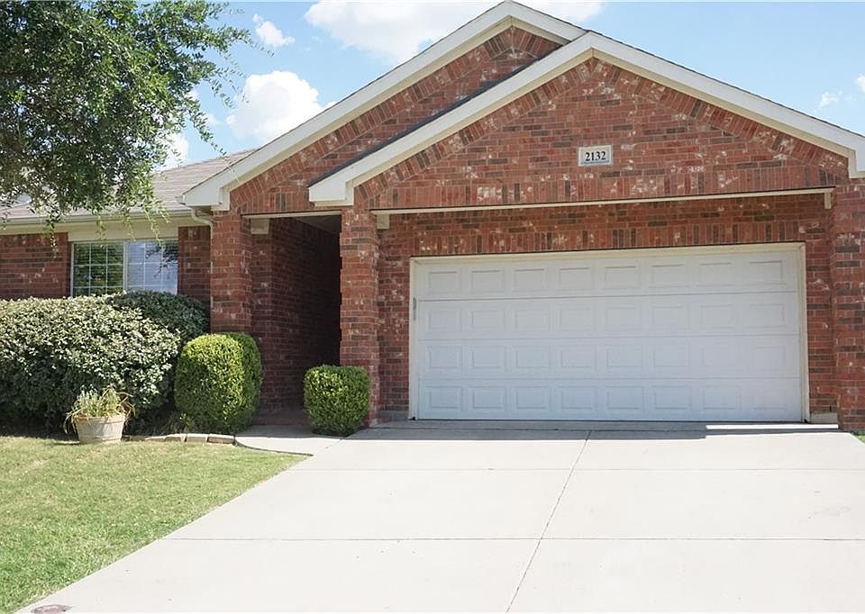 1st image of 2132 Carlotta Dr