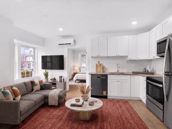 7037 Ridge Ave #1B, Philadelphia, PA 19128