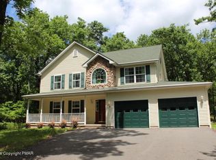 12 Acorn Ln, Jim Thorpe, PA 18229