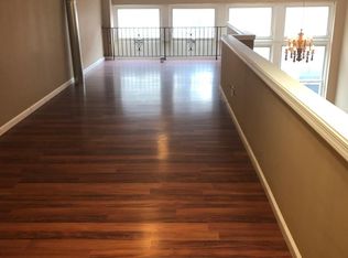 110 S 8th St APT 2F, Philadelphia, PA 19107